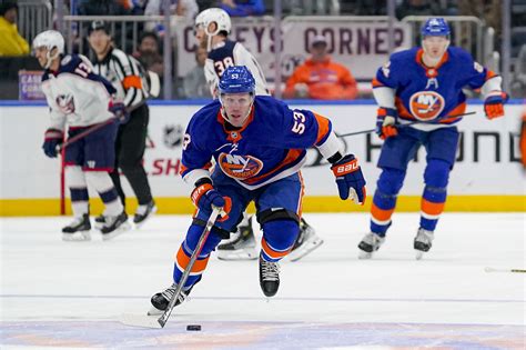 Barzal and Horvat lead the Islanders to a 7-3 win vs the Blue Jackets